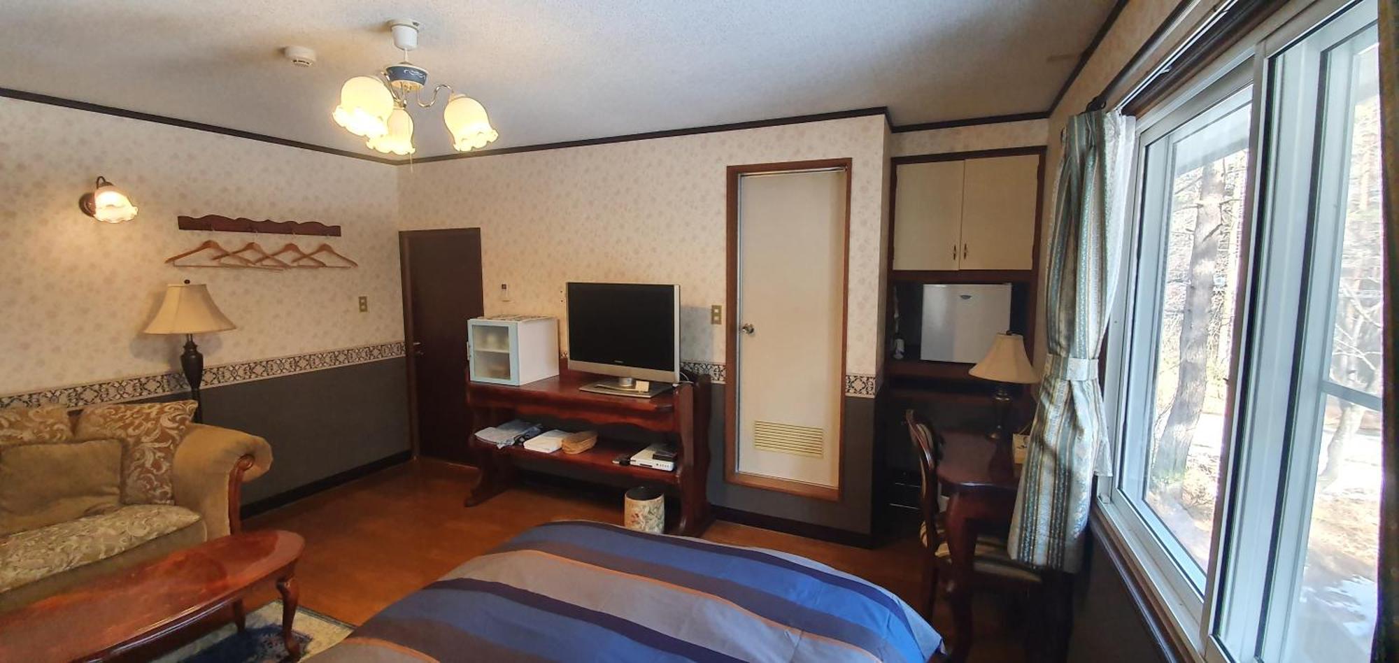 Snowhere Ski Lodge Hakuba Eksteriør billede